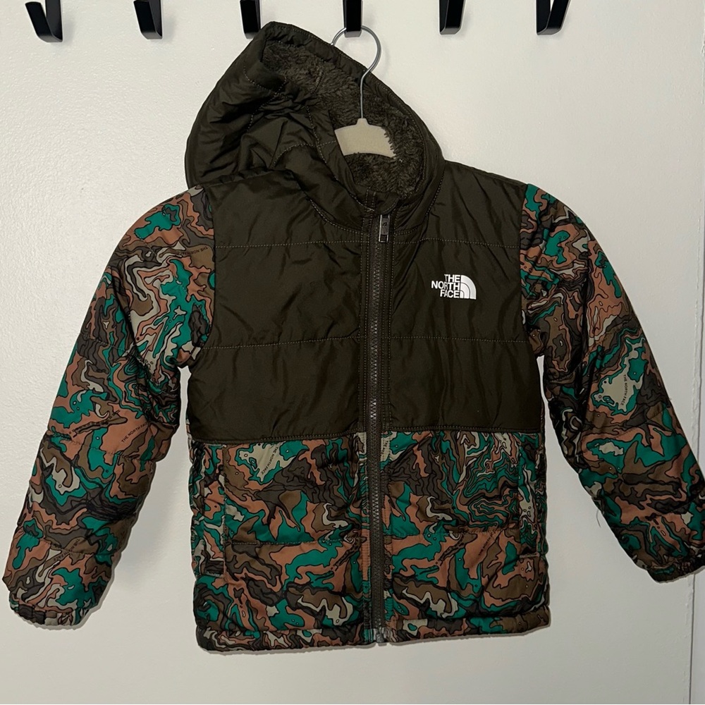 THE NORTH FACE Kids Green and Brown Patterned Jacket